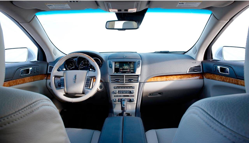 Illustration for article titled 2010 Lincoln MKT: Crossover For The Super-Segmented Masses